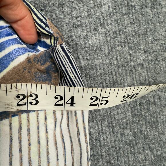 Chico's Size 3 Linear Lines Ali Top Tan Popover Asymmetrical Hem Roll Tab Sleeve - Picture 7 of 8